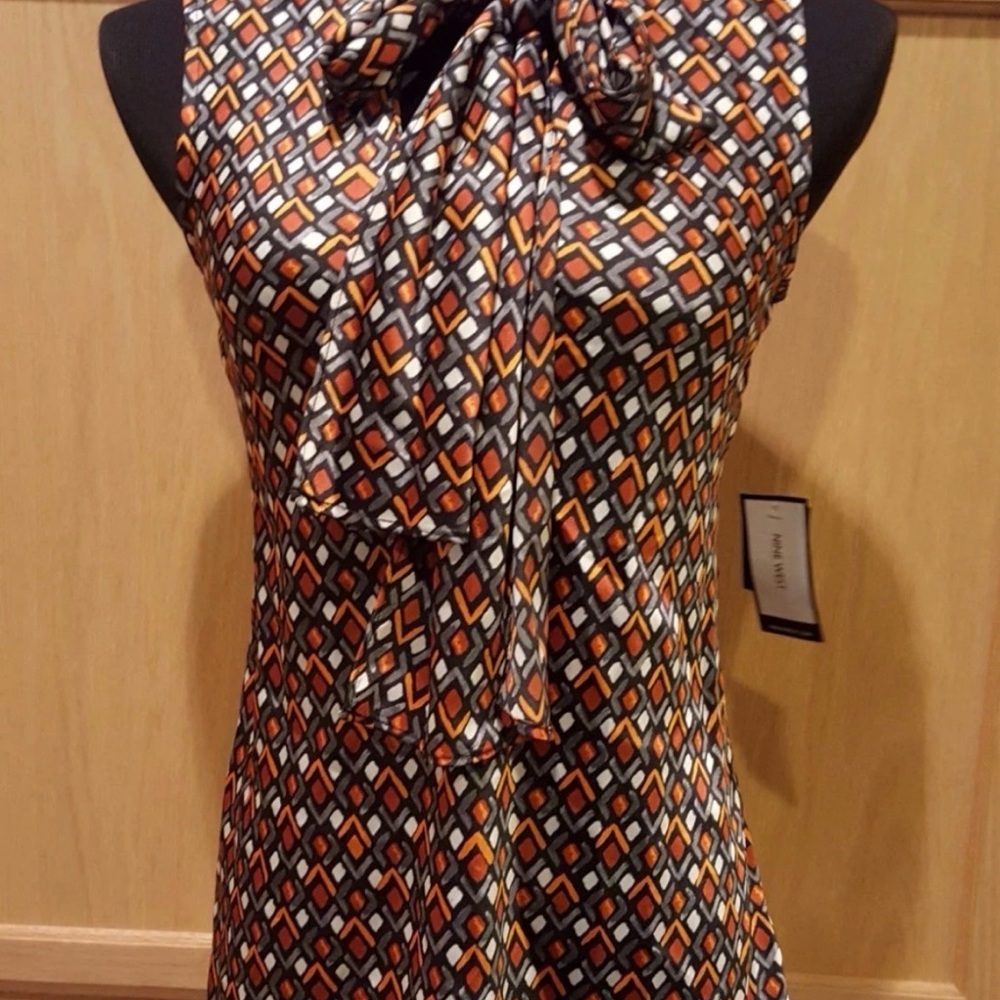 Nine West Geometric Pattern Sleeveless Top Size Medium EUC